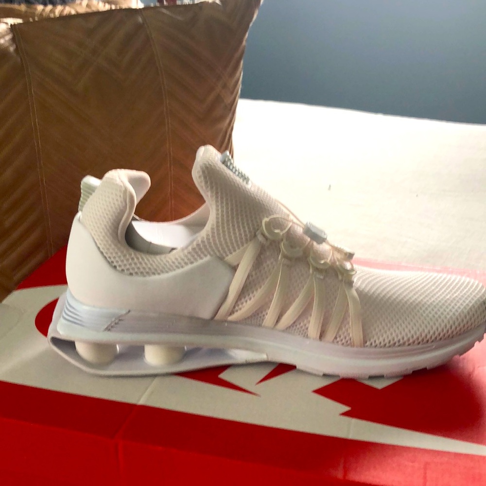 Nike Shox Gravity